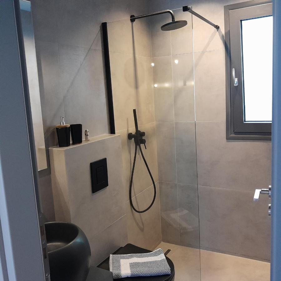 Ferienwohnung Brand New Flat Near De Bosset Bridge, Argostoli Exterior foto